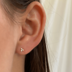 Tiny Dots Earrings