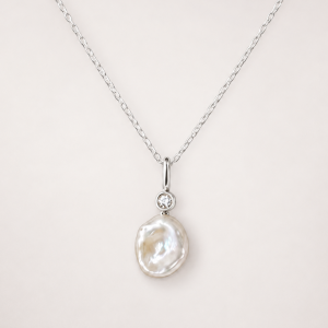 Anna pearl necklace